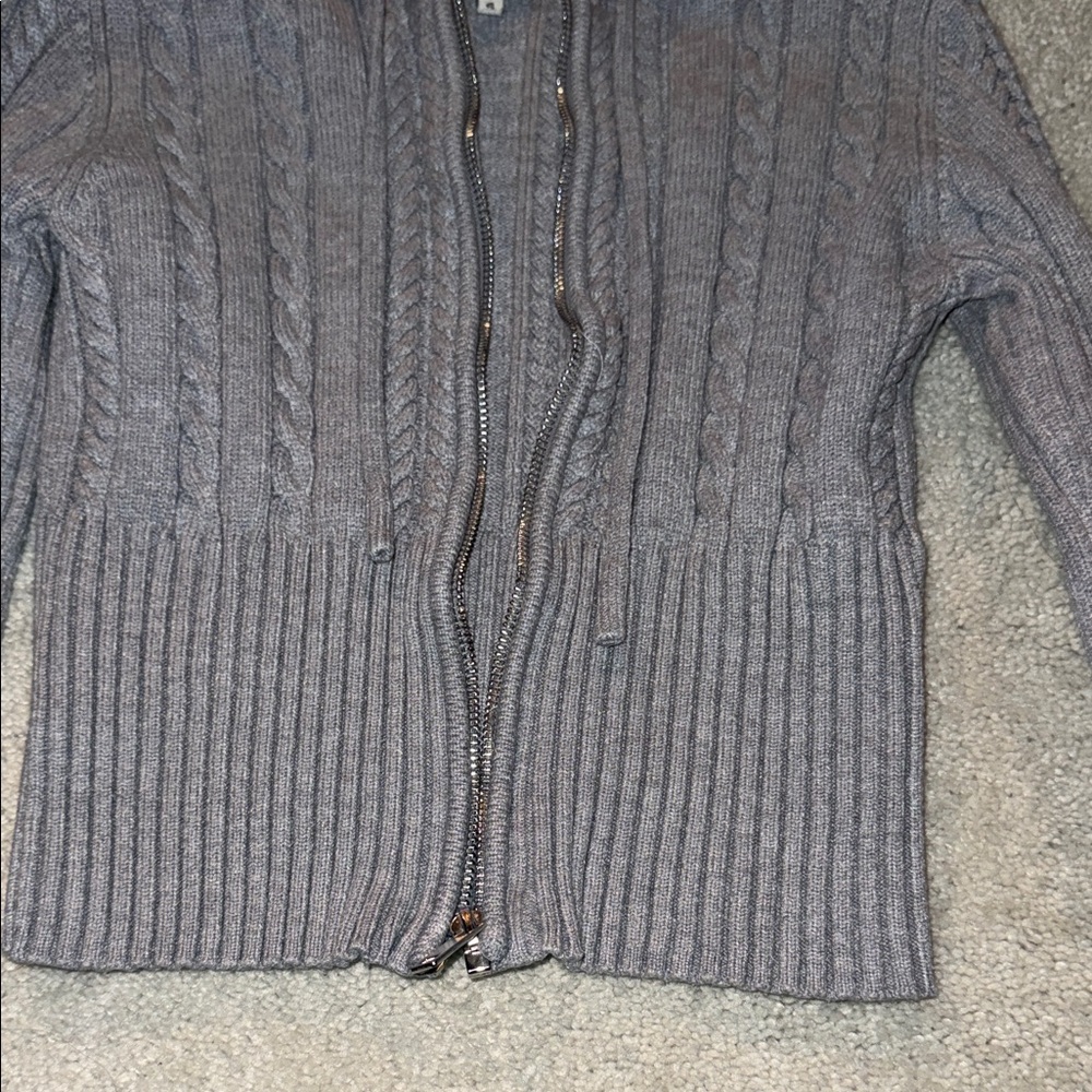 Knit sweater - Picture 3 of 4